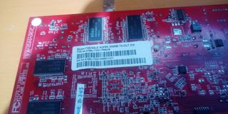 Tarjeta Gráfica NVIDIA FX5700LE 256MB AGP