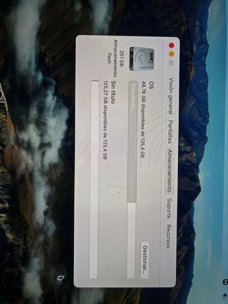 MacBook Pro 13» (2015) i5 · 8 GB di RAM · 256 GB