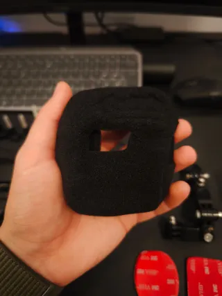 GoPro Hero7 Black + baterías extra + cargadores