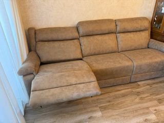Sofá y butaca reclinables beige