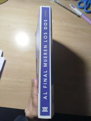 Al final mueren los dos (Spanish Edition)