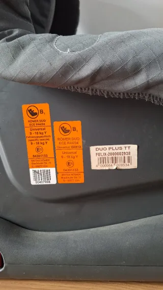 Silla Coche Romer Duo 9-18 Kg con funda de regalo