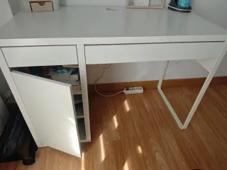 Escritorio y Silla Ikea Blanco
