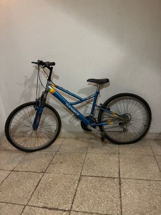 Bicicleta TOPBIKE azul Ruedas de 24  pulgadas