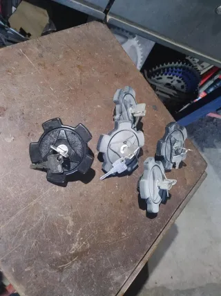 Tapón depósito gasolina con llaves honda XL mtx