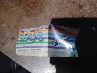 Tapón depósito gasolina con llaves honda XL mtx