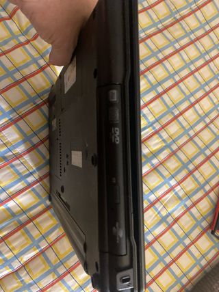 Portátil Compaq 610 Windows 7 Home Premium