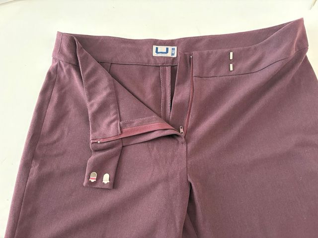 Pantalón Adolfo Domínguez Burdeos T.42