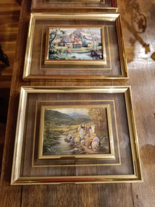 Tres cuadros paisajes marco dorado