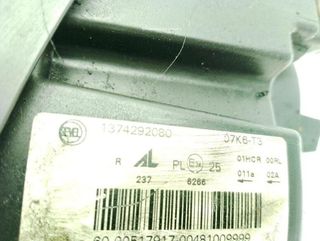 Citroen 1682746680 1374292080 faro jumper 23086548