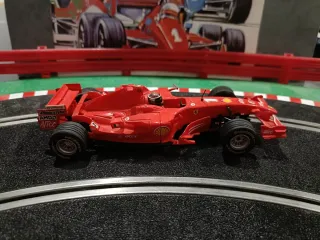 Scalextric Ferrari F1 #1 Raikkonen