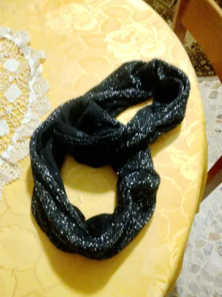 Sciarpa donna nera lamé argento