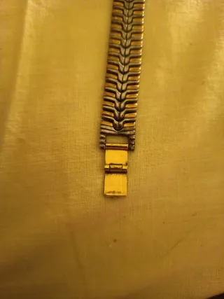 Reloj Lotus Mujer Oro y Plata