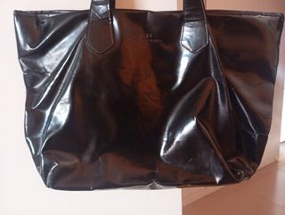 Borsa nera brillante Balenciaga