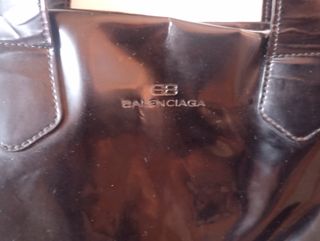 Borsa nera brillante Balenciaga