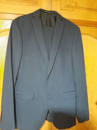 Traje de vestir azul marino (americana y pantalón)