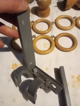 Soportes cortinas madera y metal