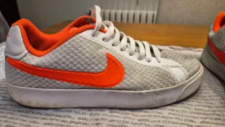 Zapatillas Nike Royal LW Blancas y Naranjas