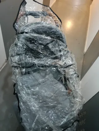 Silla de paseo para bebé gris