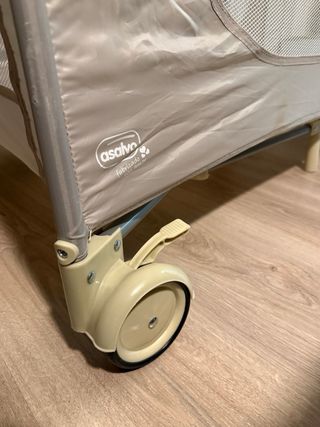 Parque cuna precioso y nuevo