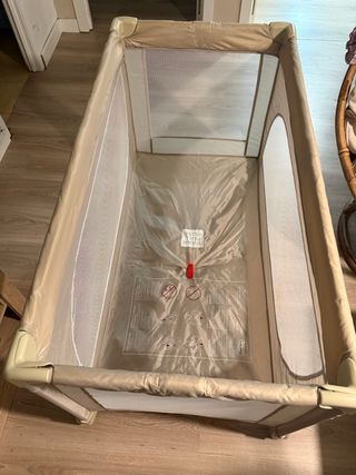 Parque cuna precioso y nuevo