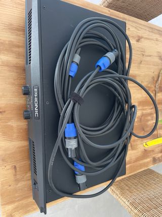 Equipo Sonido JBL y Phonic