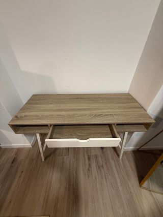 Escritorio madera y metal con cajón