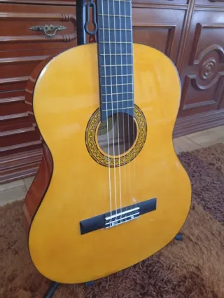 Guitarra española clásica