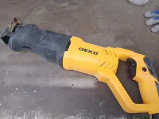 Sierra sable DEKO amarilla