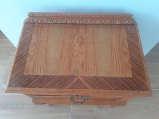 Mesita Isabelina Madera Copete