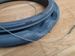 Goma puerta lavadora con anillos metálicos