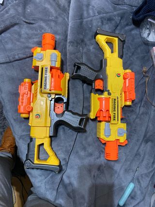 2 Pistolas de Juguete Leyuan Raging Fire