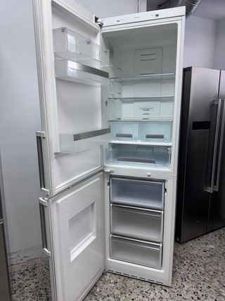 Nevera Siemens 200cm con garantía y transporte