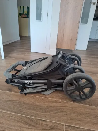 Silla de Paseo Joie Gris