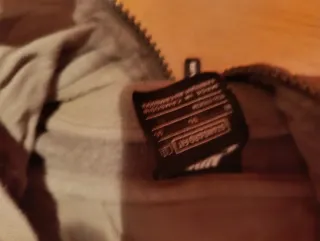 Chaqueta Nike verde con cremallera