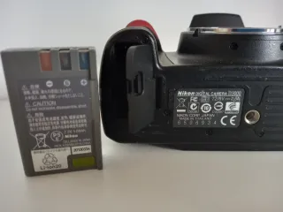 Nikon D3000 Cámara Digital