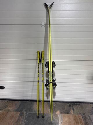 Esquís Rossignol Profesionales 1,98 con funda HEAD