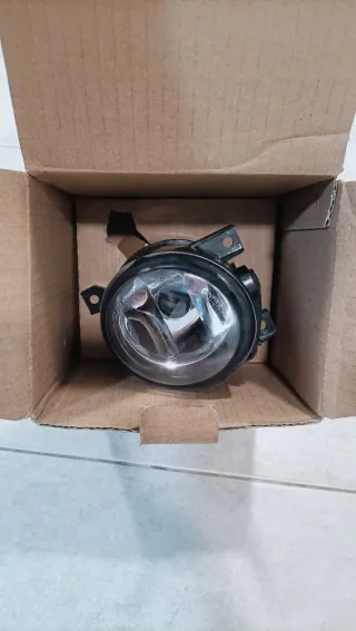 Faro Antiniebla Golf V Delantero Derecho