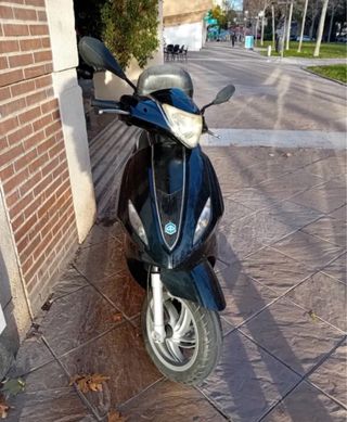 Piaggio Fly 125cc 2013