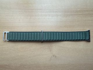Apple Watch ULTRA 49mm. Green Alpine Loop M