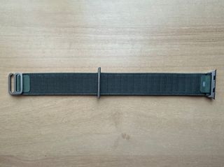 Apple Watch ULTRA 49mm. Green Alpine Loop M