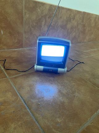 Televisor Antiguo DHG para Coche Clásico