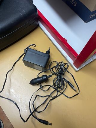 Televisor Antiguo DHG para Coche Clásico