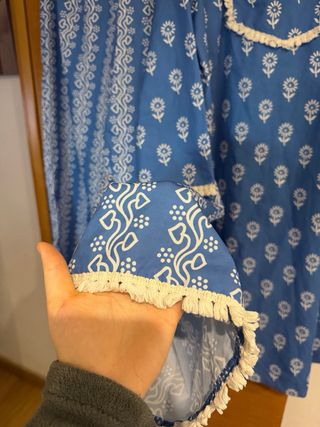 Conjunto Ropa Azul Flores Blancas