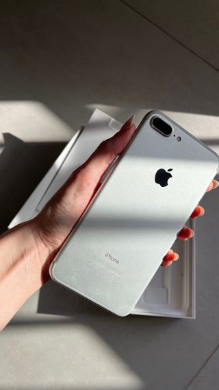 iPhone 7 Plus Plata