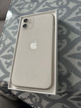 iPhone 11 Apple