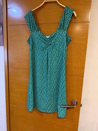 Vestido verde estampado floral