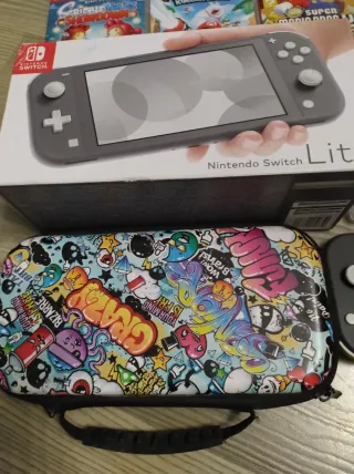 Nintendo Switch Lite Gris + 5 Juegos