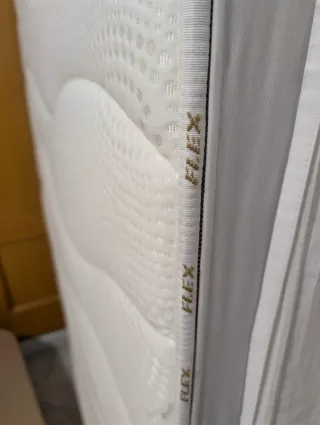 Colchón Flex 105 + Base Tapizada