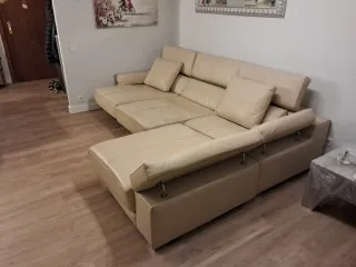 Sofá de piel de gran calidad